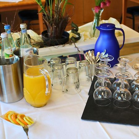 Hotel Adler & Eventlocation Gmbh Itzehoe Esterno foto